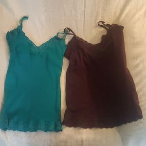 BUNDLE OF 2 AMERICAN EAGLE / AERIE TANK TOPS SIZE MEDIUM